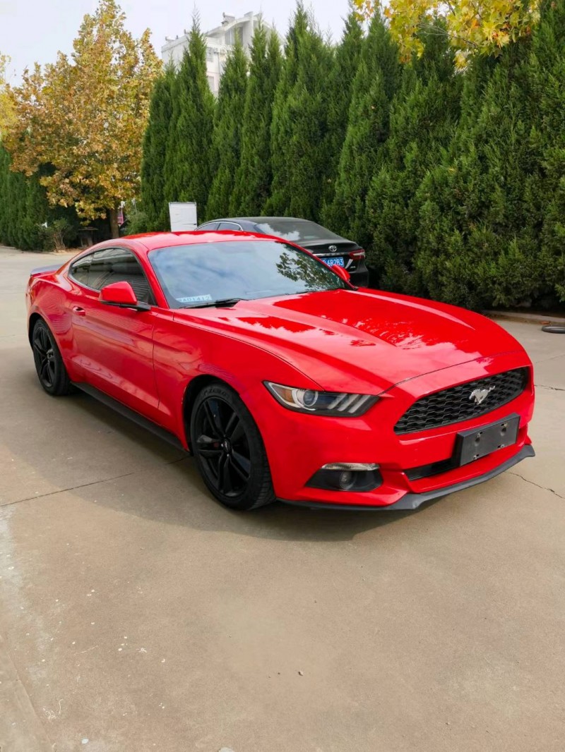 青岛16年福特野马2