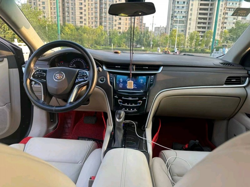 徐州14年凯迪拉克SRX7