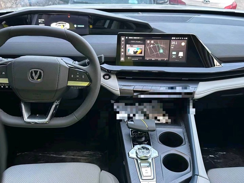 嘉兴23年长安汽车UNI-V4