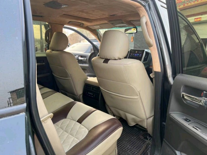 邯郸10年丰田普拉多7