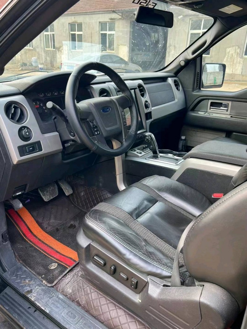 青岛12年福特猛禽4