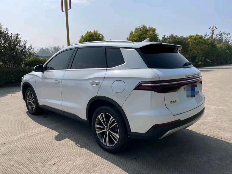 盐城19年比亚迪宋4