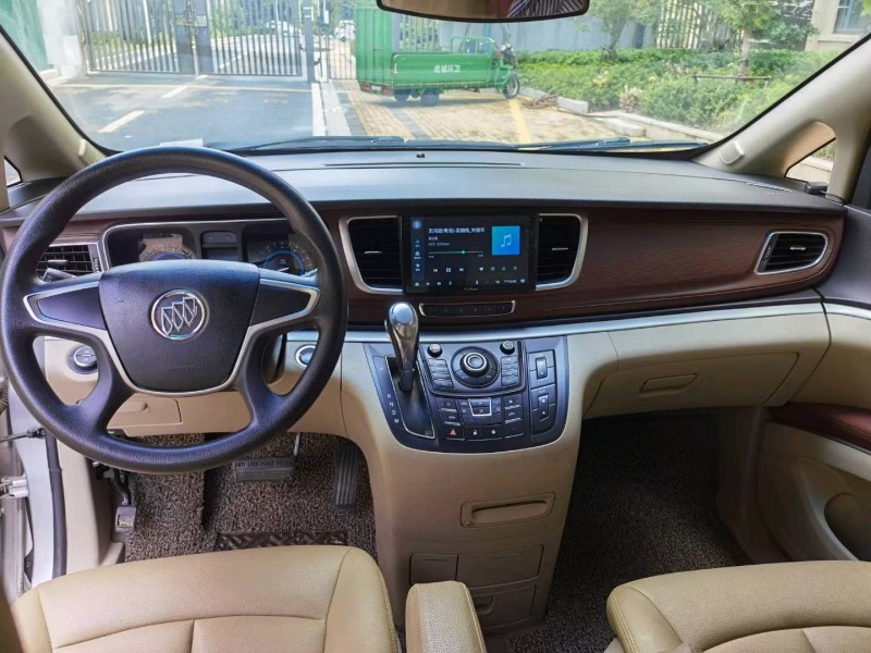 苏州14年别克GL84