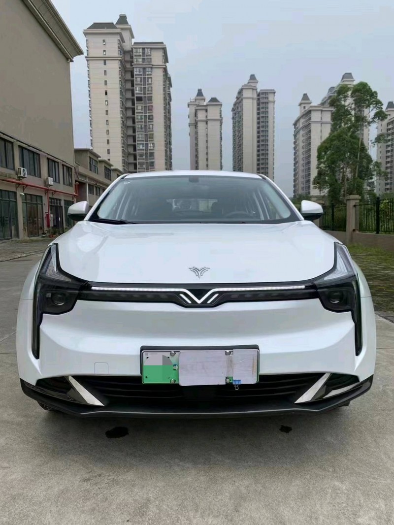 昆明23年哪吒U1
