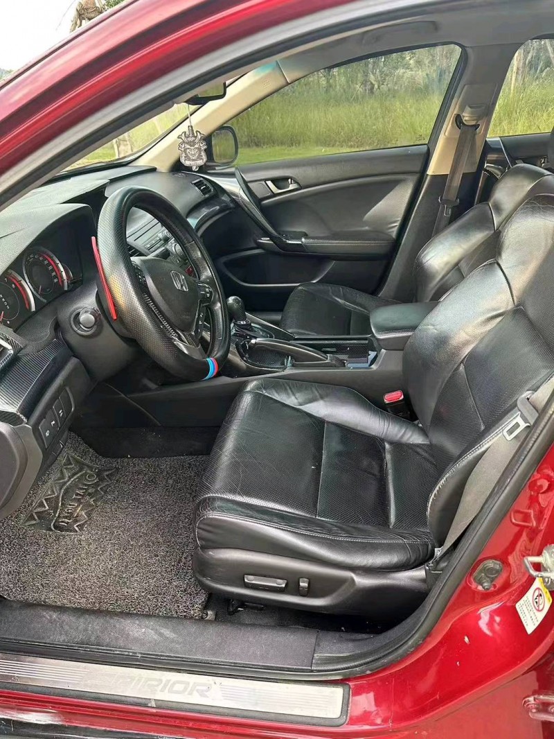 宿迁10年本田思铂睿6