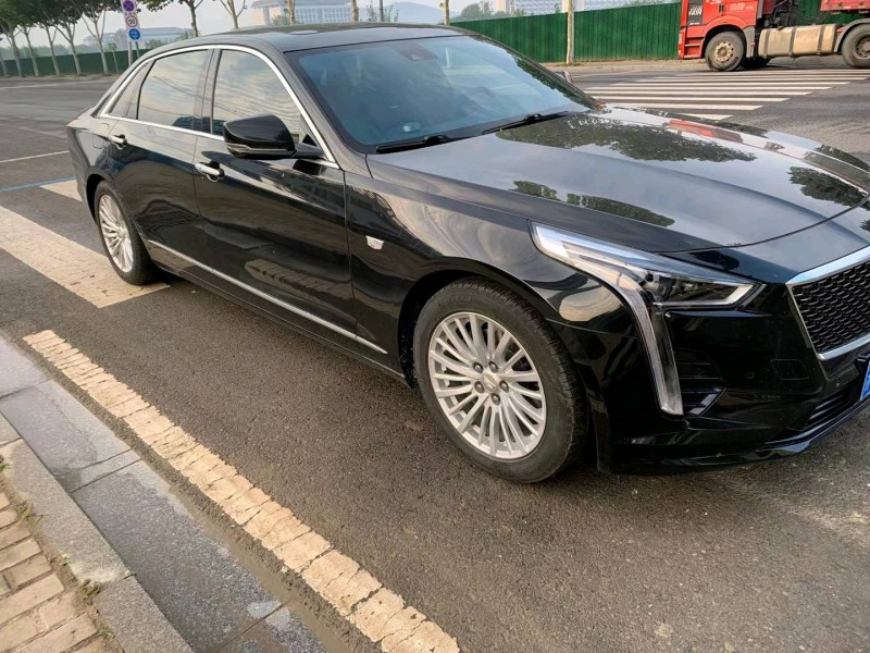 邯郸19年凯迪拉克CT63