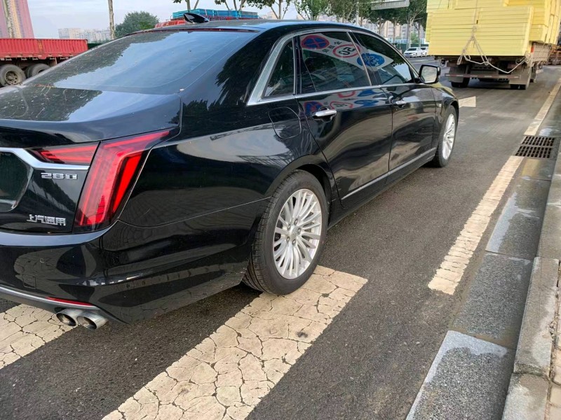 邯郸19年凯迪拉克CT64