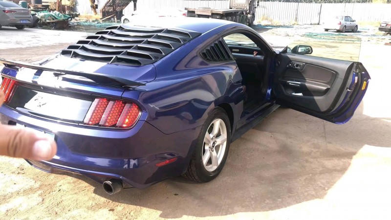 邢台15年福特野马4