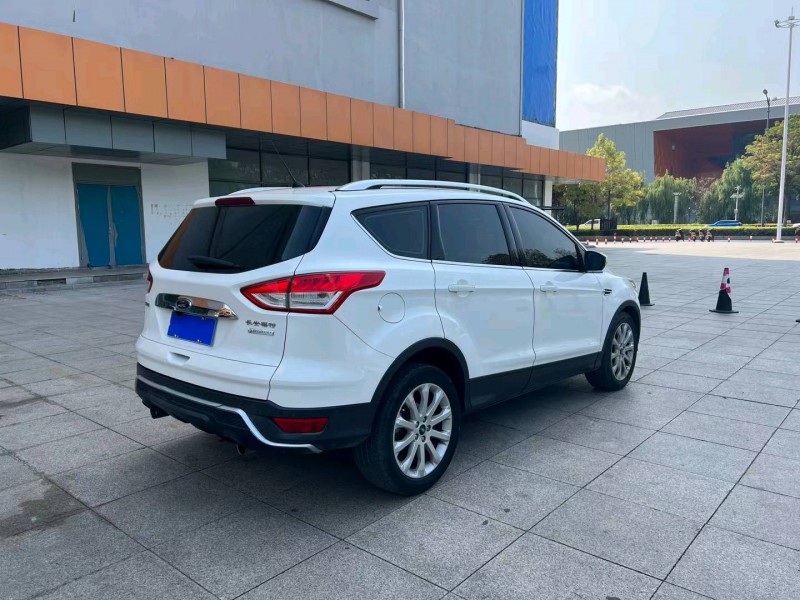 常州16年福特翼虎4