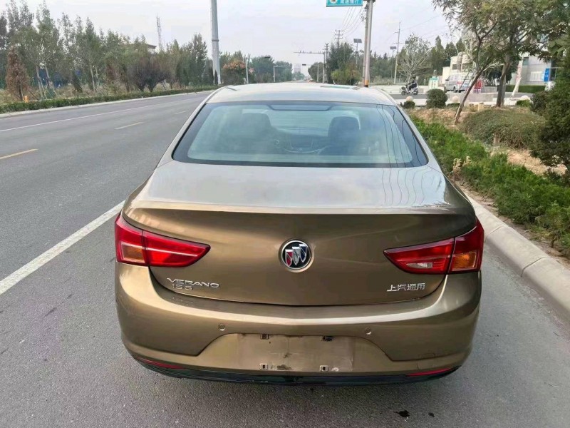 枣庄16年别克威朗5