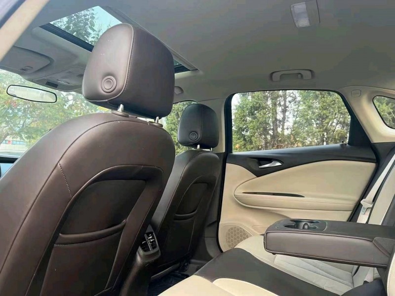 枣庄16年别克威朗7