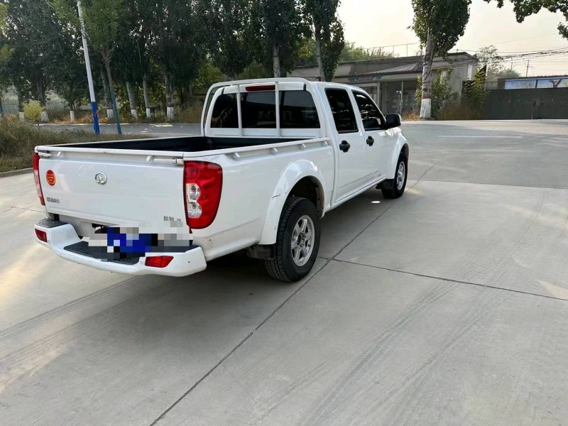 保定21年长城汽车风骏54