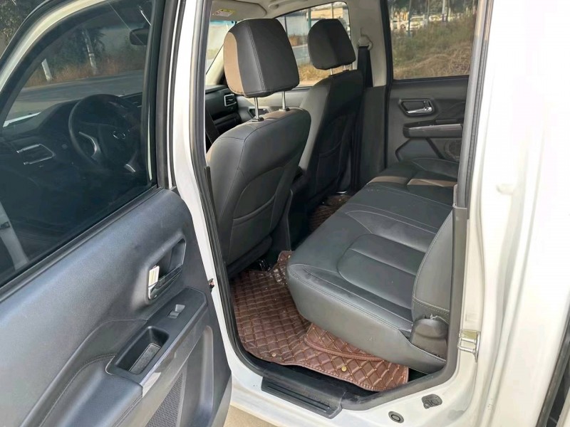 保定21年长城汽车风骏57