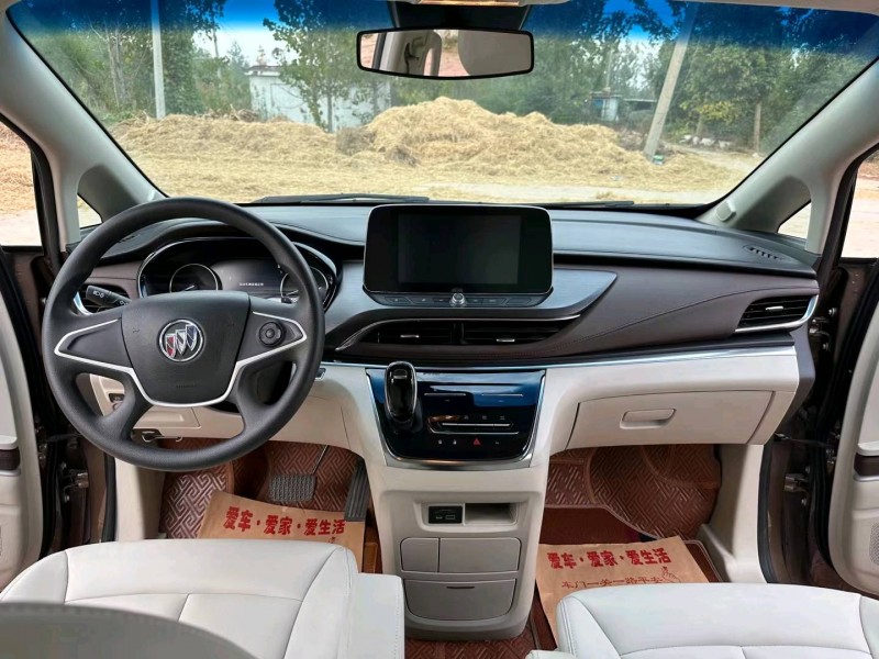 徐州21年别克GL85