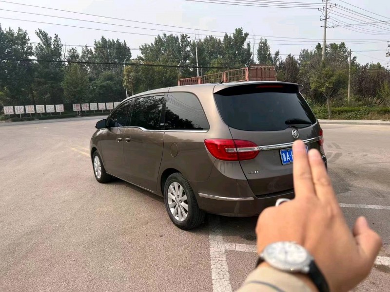 枣庄16年别克GL84