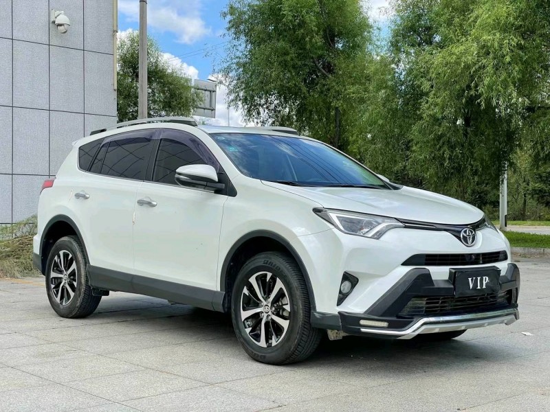 吉林18年豐田RAV4榮放7