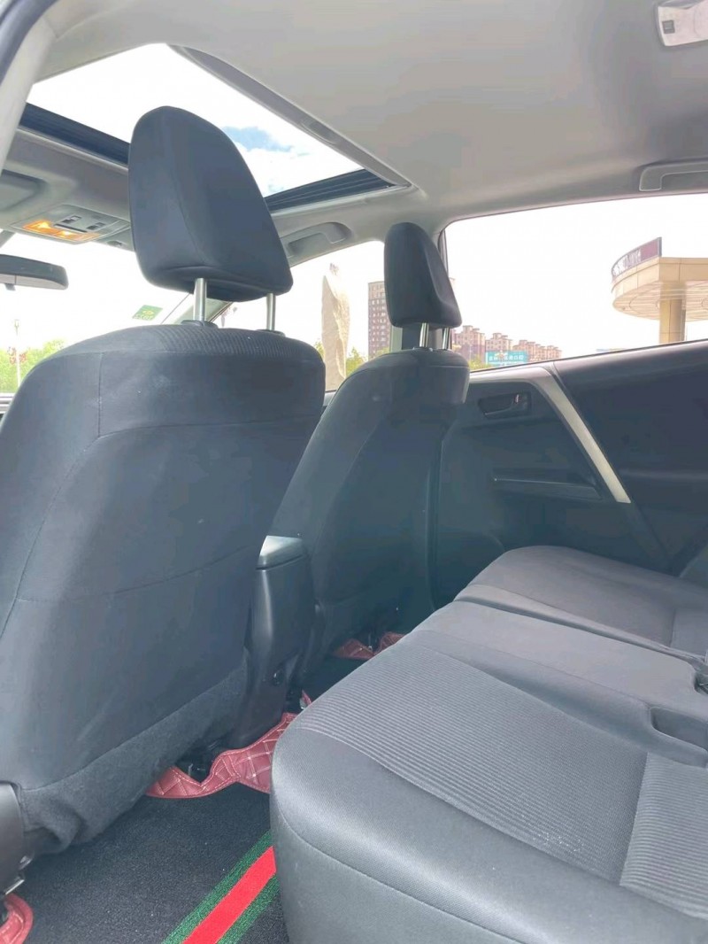 吉林18年豐田RAV4榮放9
