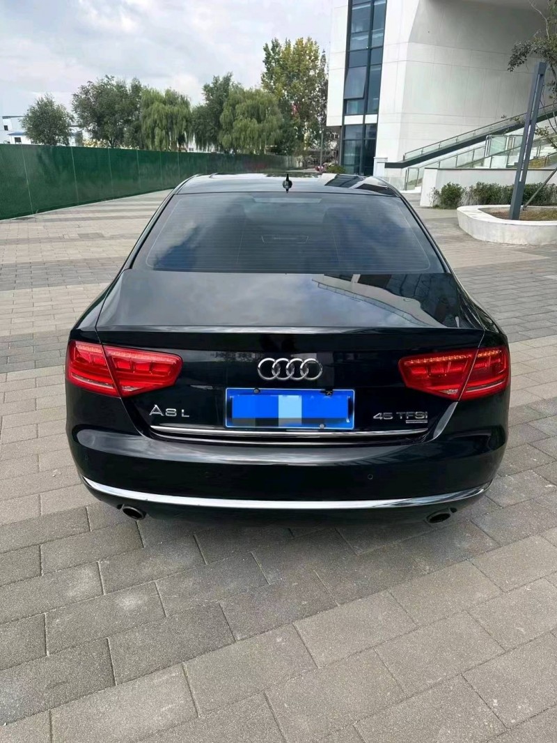 枣庄13年奥迪A8L3