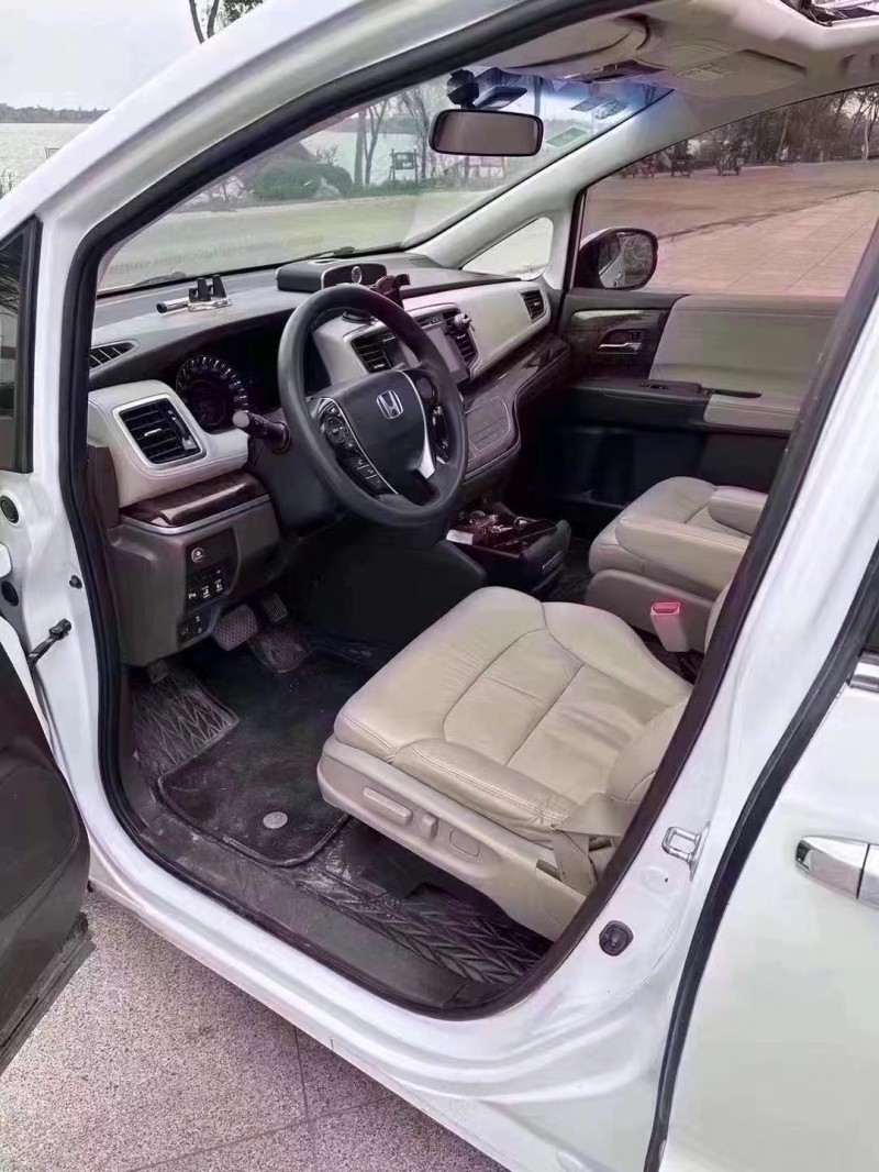 枣庄17年本田奥德赛3