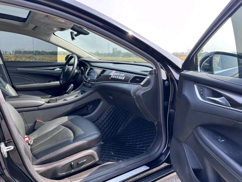 盐城21年别克君越5