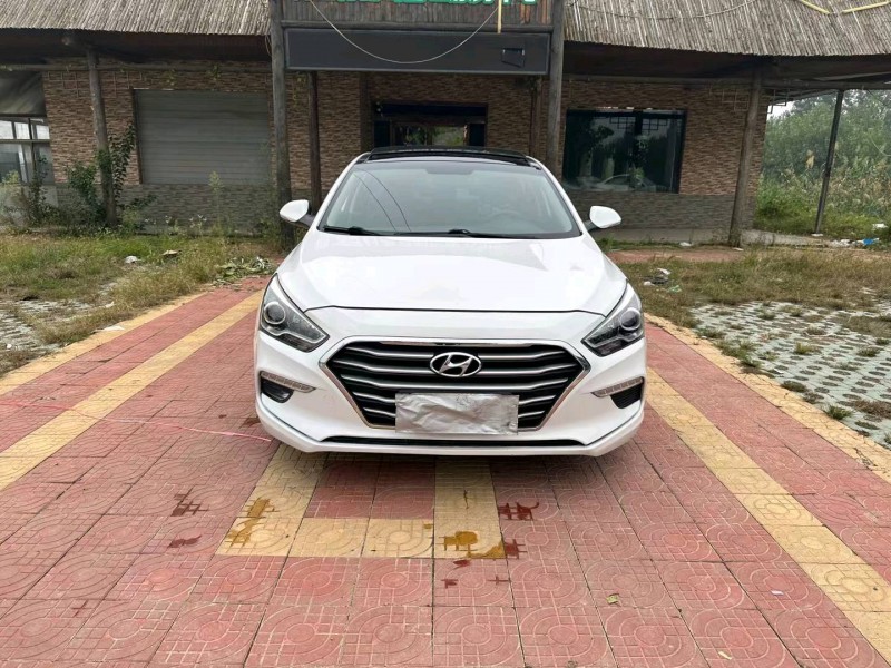 徐州17年现代名图1