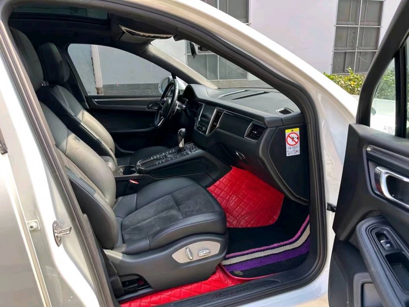 盐城17年保时捷Macan7