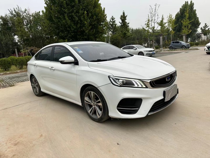 济宁19年吉利缤瑞3