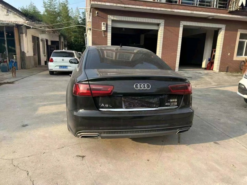 嘉兴18年奥迪A6L3