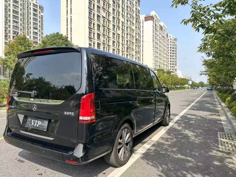 苏州22年奔驰V6