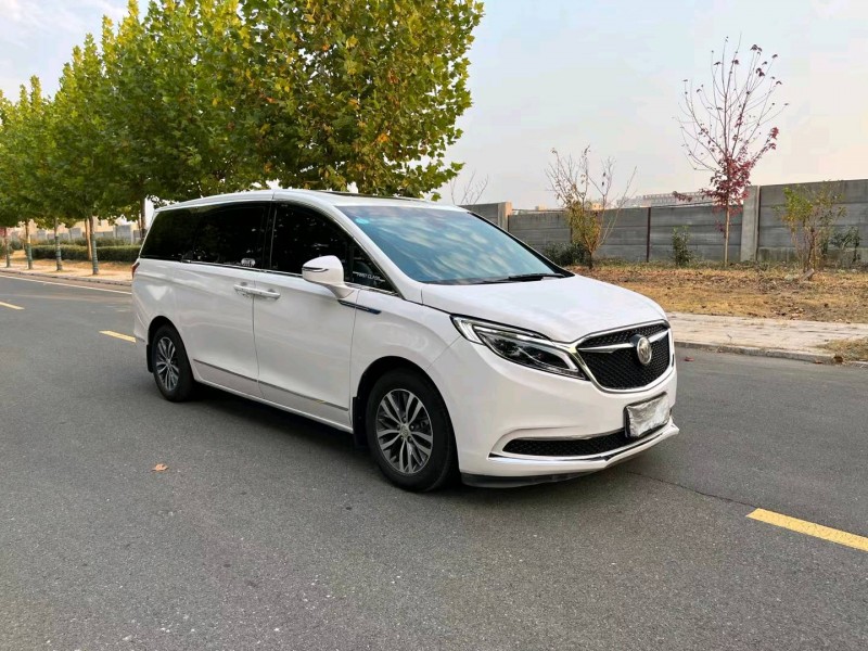 徐州18年别克GL82