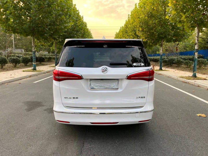 徐州18年别克GL89