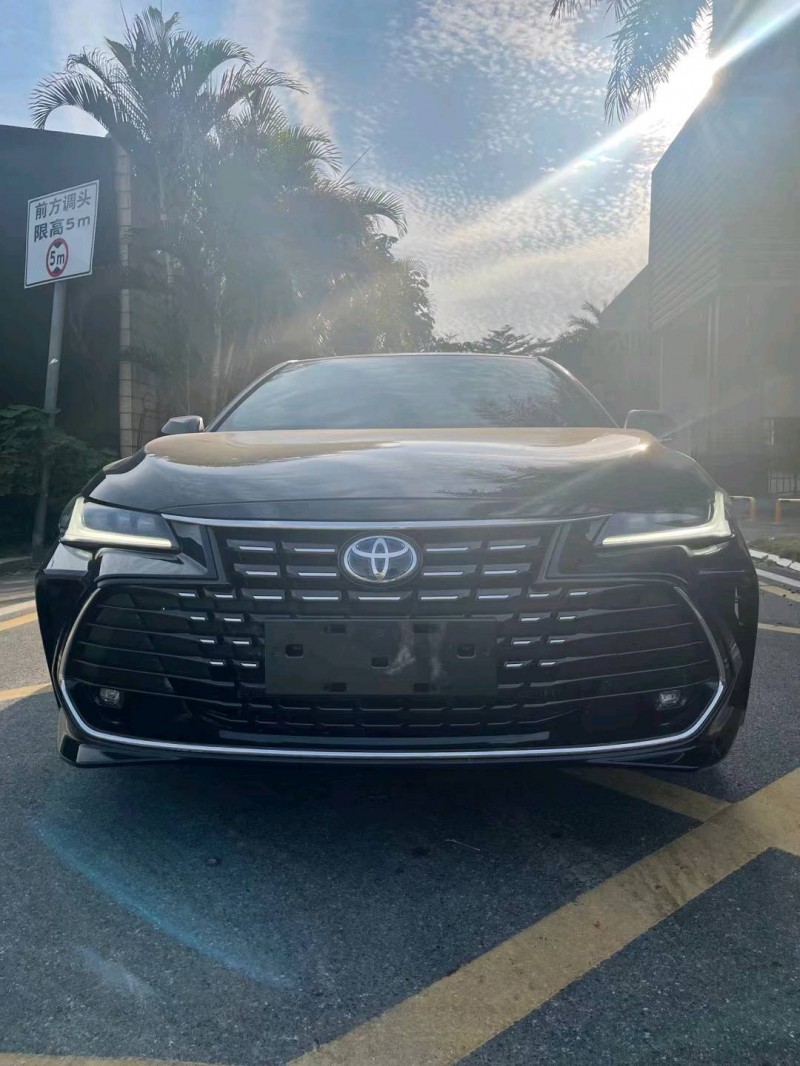 佛山23年丰田亚洲龙1