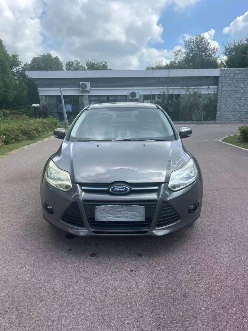 常州14年福特福克斯1