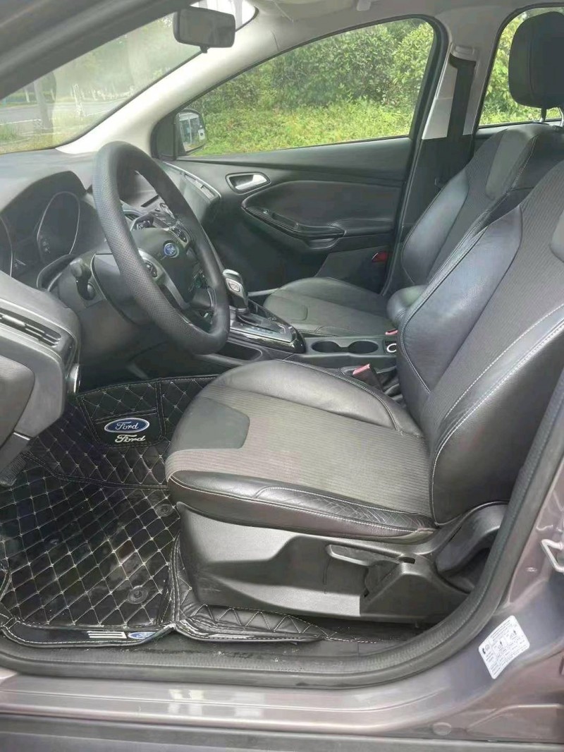 常州14年福特福克斯8