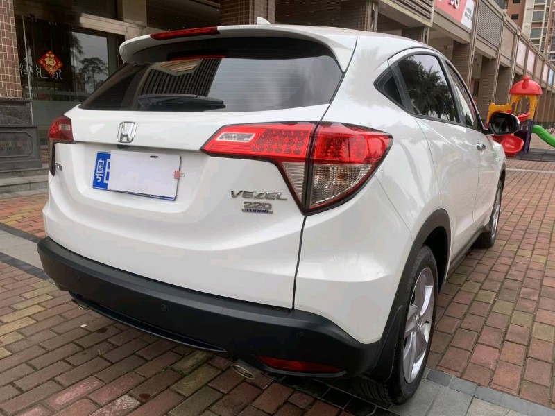 佛山22年本田缤智5