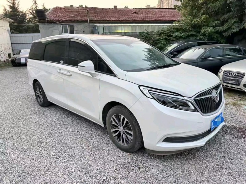 枣庄18年别克GL82