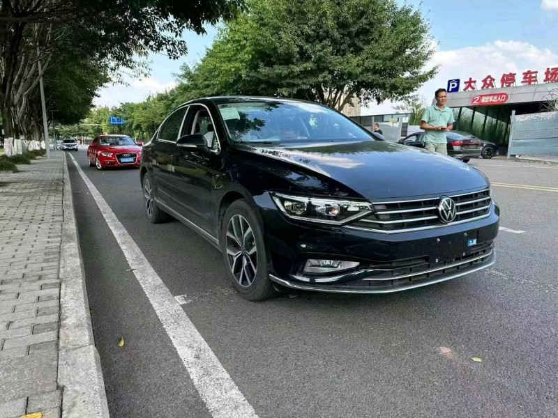 重庆23年大众迈腾3