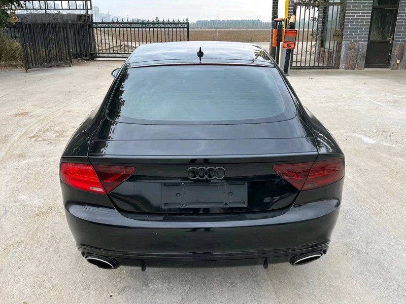 济宁13年奥迪A7L9