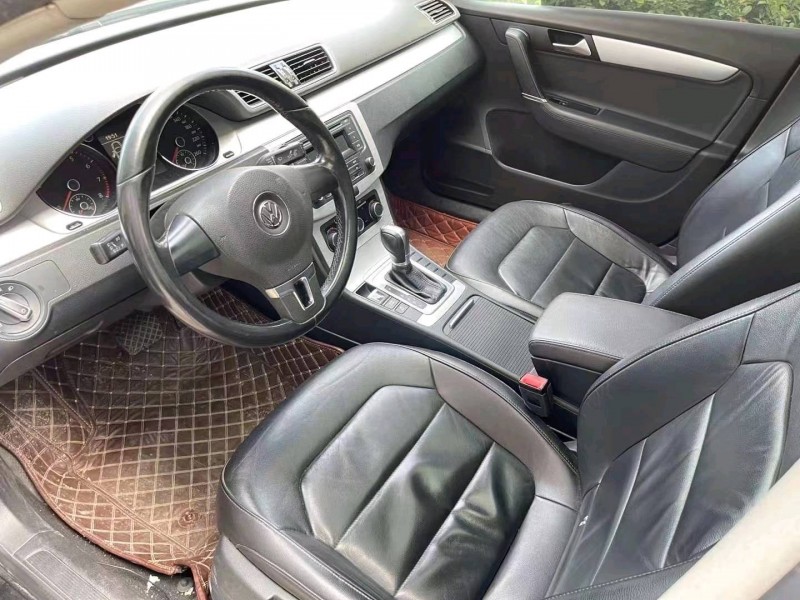 济宁16年大众迈腾6