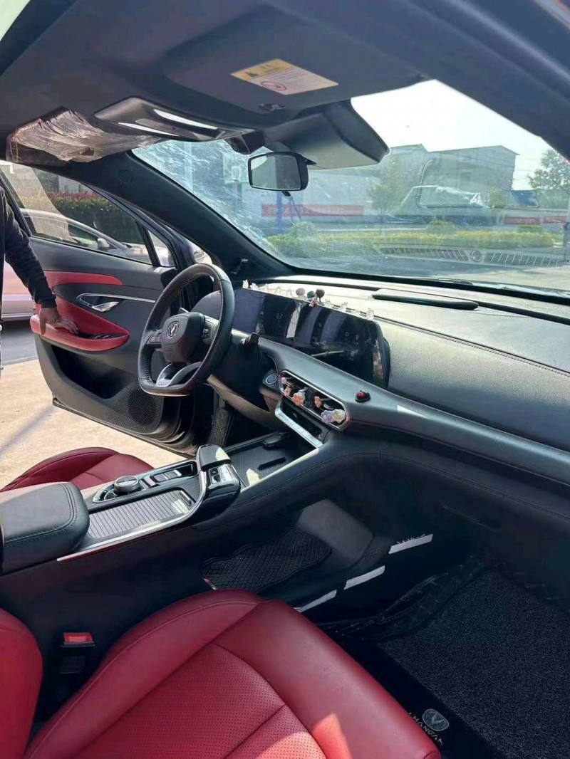 苏州21年长安汽车UNI-T8