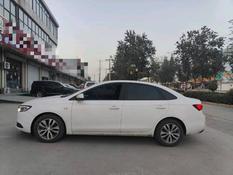 石家庄20年别克英朗7