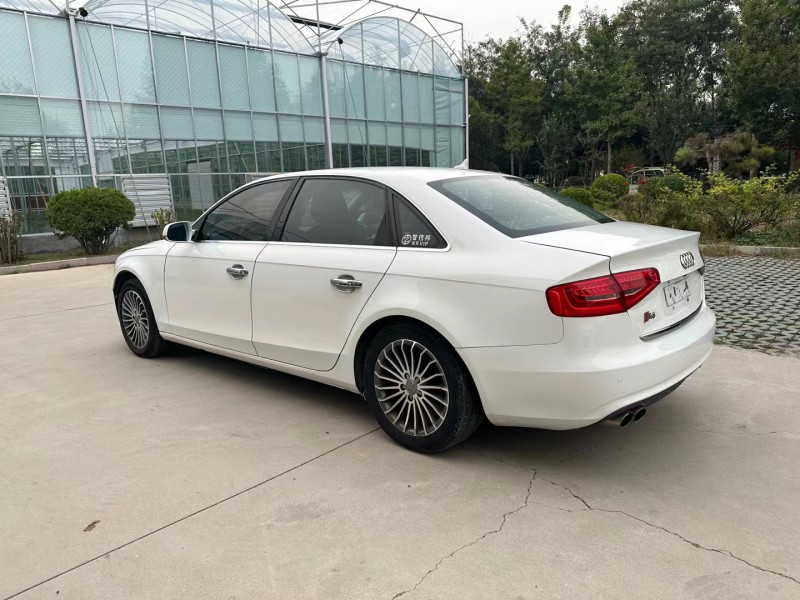 济宁15年奥迪A4L5