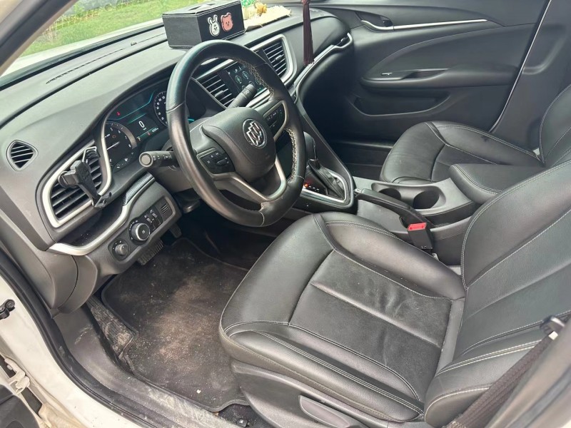 济宁20年别克英朗GT7