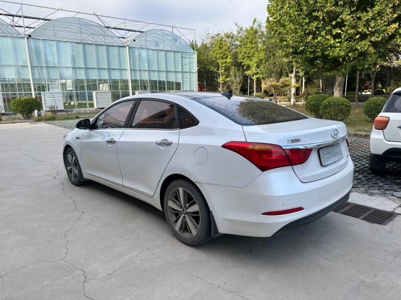 济宁17年现代名图5