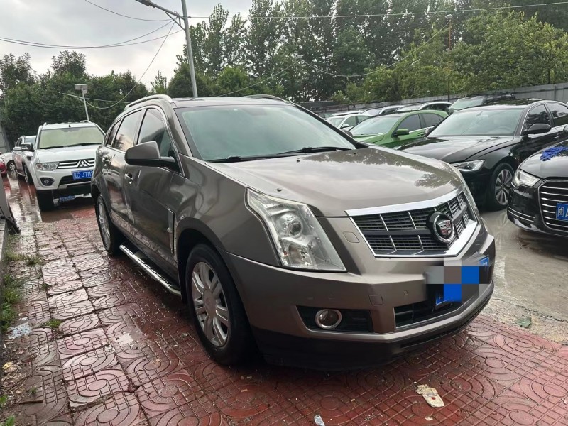 济宁12年凯迪拉克SRX3