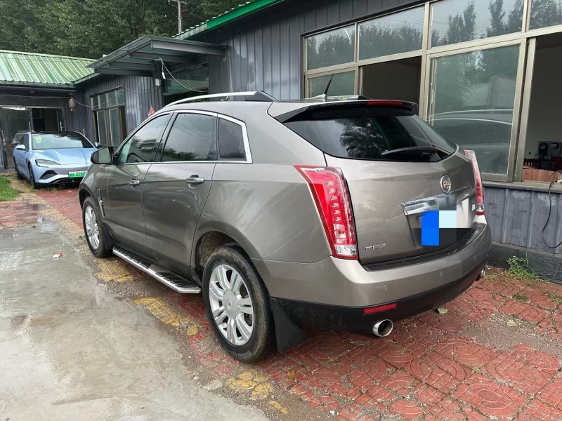 济宁12年凯迪拉克SRX5