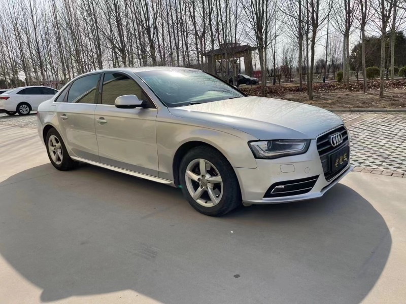 济宁15年奥迪A4L3