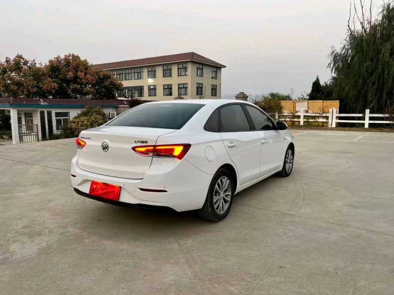 常州20年别克英朗GT6