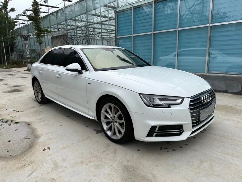 济宁18年奥迪A4L3