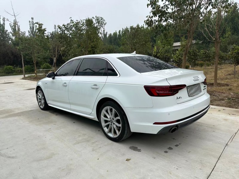 济宁18年奥迪A4L5